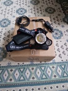 LED head torch