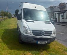 Mercedes van