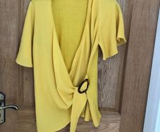 Dunnes summer top size medium