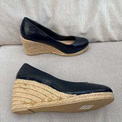 Navy wedges