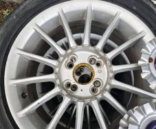 16 Alloy wheels