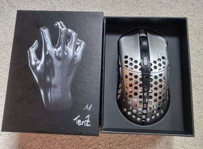 Finalmouse Superlight tenz