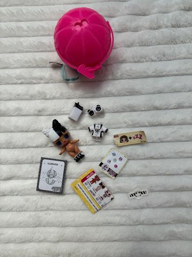LOL L.O.L. Surprise Doll Series 3 Confetti Pop MGA Snuggle Babe new Opened box Please look at the pictures