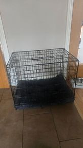 30" dog crate with cushion