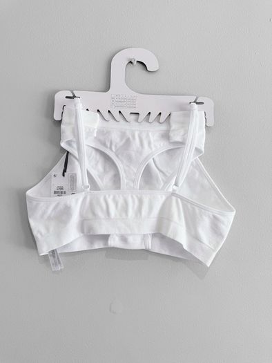 Brand New Primark Seamfree Set