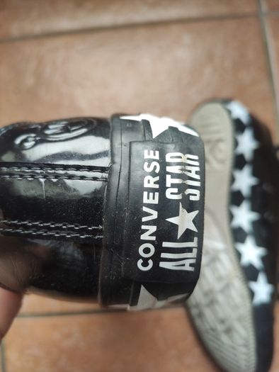 Converse x Miley Cyrus Chuck Taylor All Star Low Patent Stars Black  UK 6