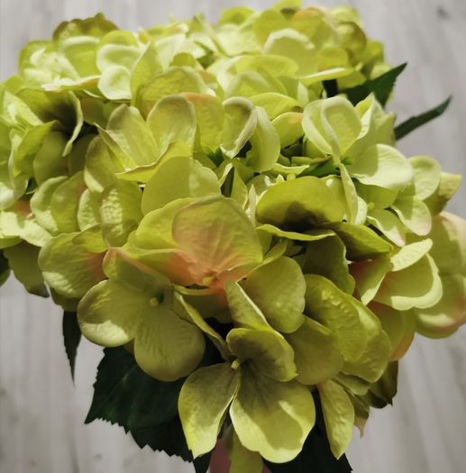 Artificial Flower