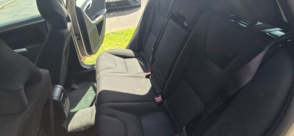 Volvo V60 2013 automatic