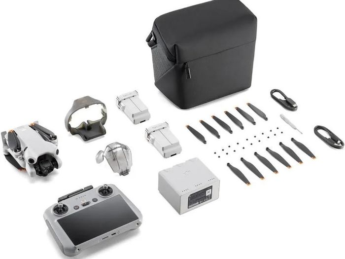 DJI Mini 3 Fly More Combo with  DJI RC
