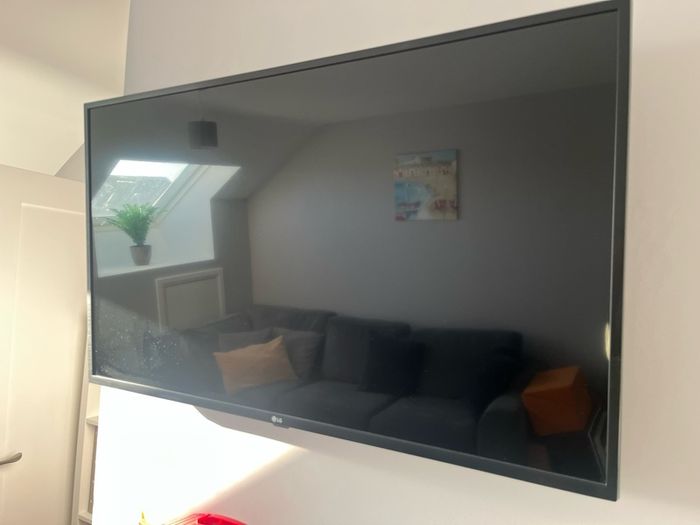 LG TV 43inch
