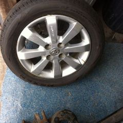 Toyota Yaris alloy wheel