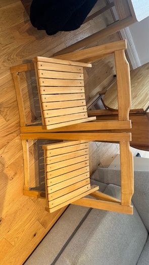 Folding table + 2 chairs