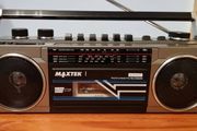 Boombox MaxTek 77020, Mini Portable Vintage Cassette Radio Recorder with USB Port. As new.
