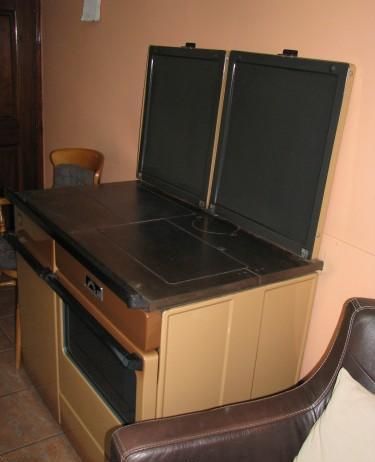 Franco Belge Oil Cooker For Sale in Carlow from Aoife McCann