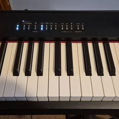 Roland FP30 Keyboard Piano