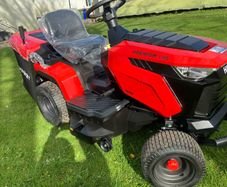 Harry Ride On Lawnmower