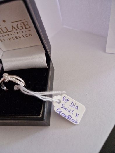 9ct dia sapphire