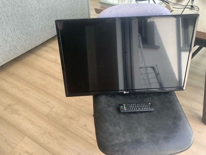 28inch lg tv