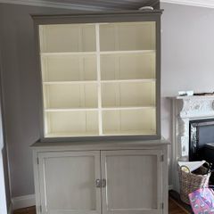 Cabinet/bookcase