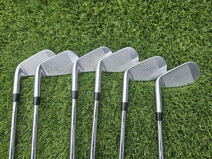 Titleist irons AP2 718 for sale