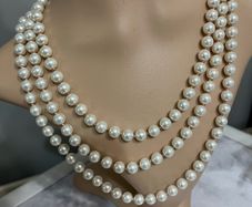 pearl necklace