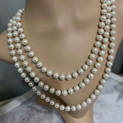 pearl necklace