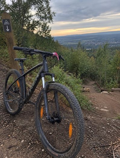 Trek 4