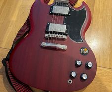Epiphone SG