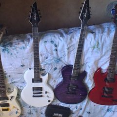 Beginner Guitar Lessons