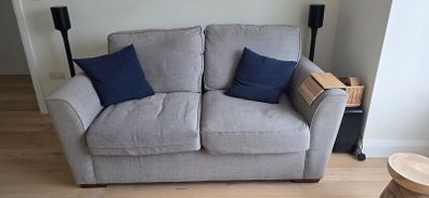 2 seater couch. In excellent condition. Purchased in Harvey Norman