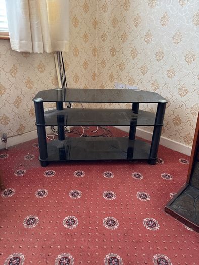 Black glass tv stand
