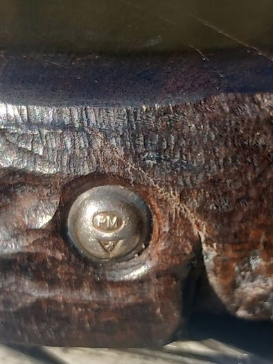 Sterling silver giraffe on Zimbabwean wood, by Patrick Mavros, D18 post 8e