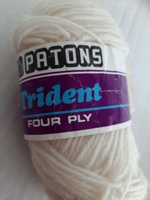 New vintage yarn 60% wool knitting /crochet/crafts