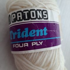 New vintage yarn 60% wool knitting /crochet/crafts
