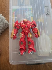 Marvel Legends Hulkbuster BAF complete