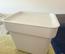 Light Grey 3L Plastic Storage Bin with Lid