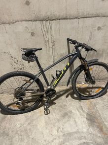 Scott bike