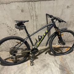 Scott bike
