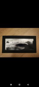 Standing A penny bridge Dublin painting - Photos by Neil Armstrong Jude