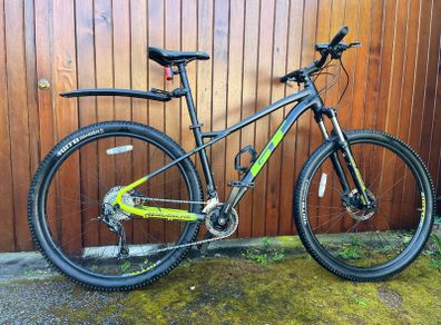 GT Avalanche Mountain Bike