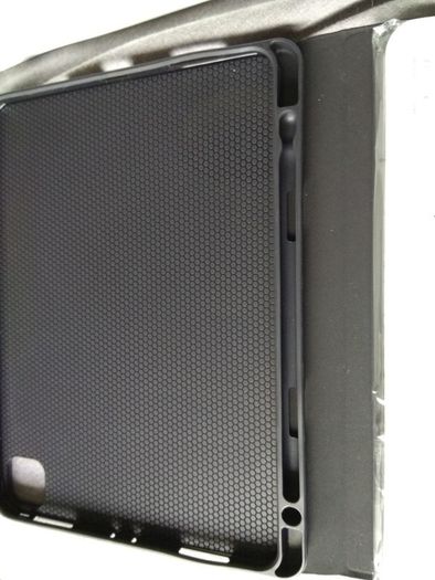 Ipad Pro 11 case plus Bluetooth keyboard