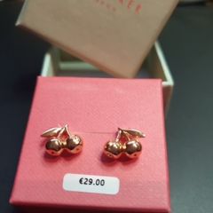 NEW Ted Baker Gold color CHERRY small earrings RRP 29 euro NEW & BOXED