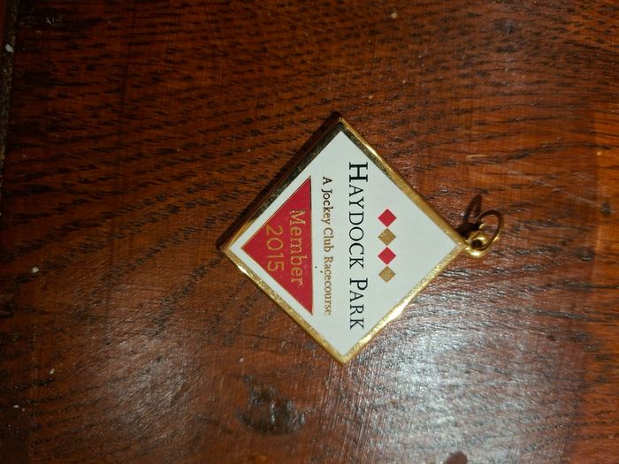 Haydock Park Jockey Club 2015 Members Badge