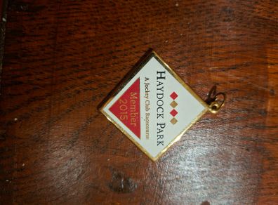Haydock Park Jockey Club 2015 Members Badge