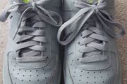 Nike Air Grey Trainers Size 7
