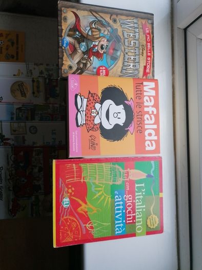books and comic - Italian language