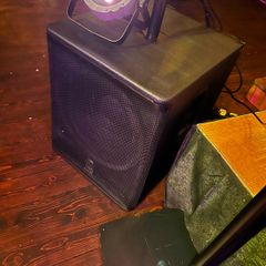 Yamaha DSR118 active subs pair with covers