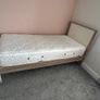 Single Bed Image 3