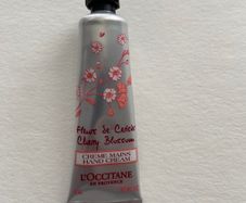 Loccitane cherry blossom hand cream 30 ml
