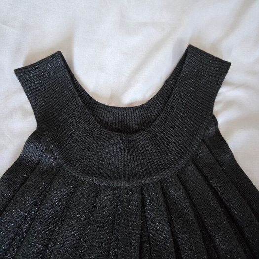 Black sparkly pleated top, size 8
